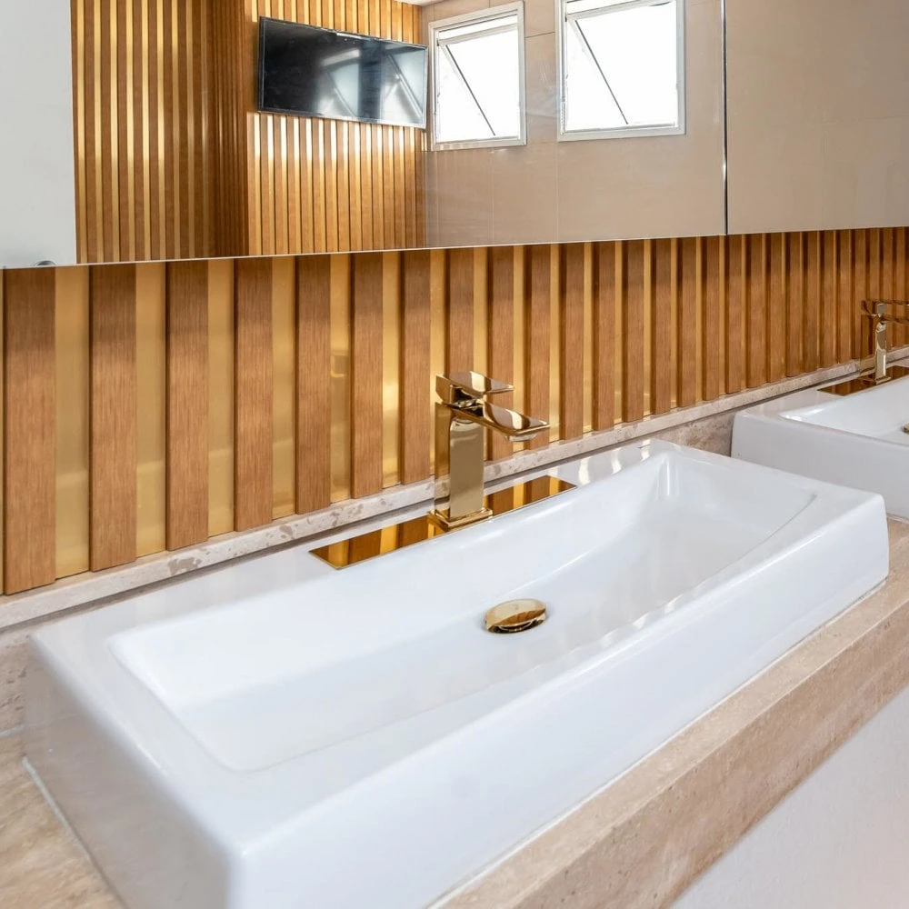 Leader 2.8m Gold Wrapped Quadrant Moulding (120113) - Image 3