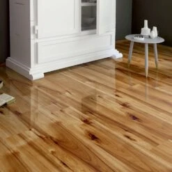 Kaindl Bravo Hickory - Easy Touch 8mm High Gloss Laminate Flooring (197314)
