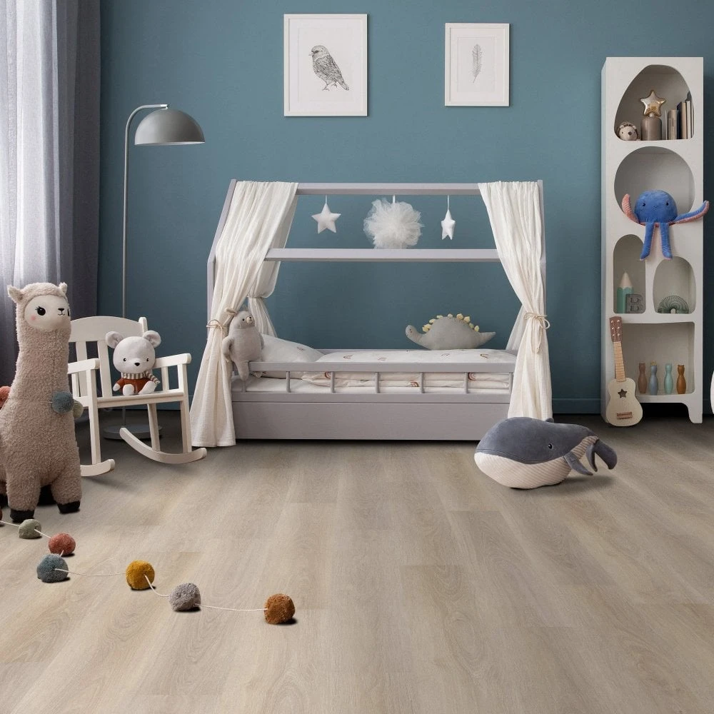 Liberty Floors Lakeside Oak - Impressive 6mm Rigid Core Vinyl Flooring (323048) - Image 2