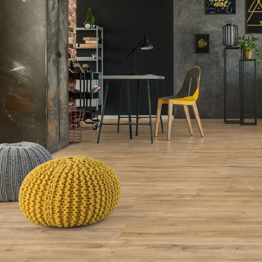 Kronotex Montmelo Nature Oak - Exquisite Plus 8mm Laminate Flooring (160208) - Image 5