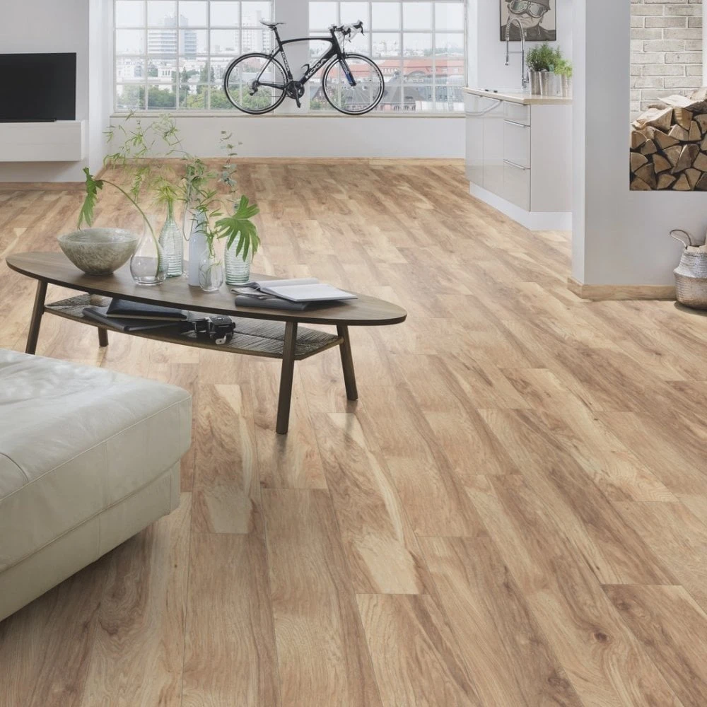 Krono Original Natural Hickory - Vintage Classic 10mm Laminate Flooring (249794) - Image 2