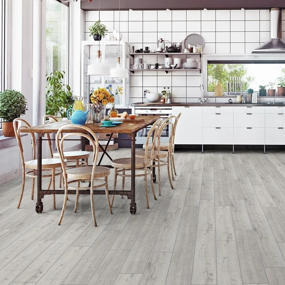 Kronotex Rip Oak White - Robusto Villa 12mm Laminate Flooring (218447) - Image 5