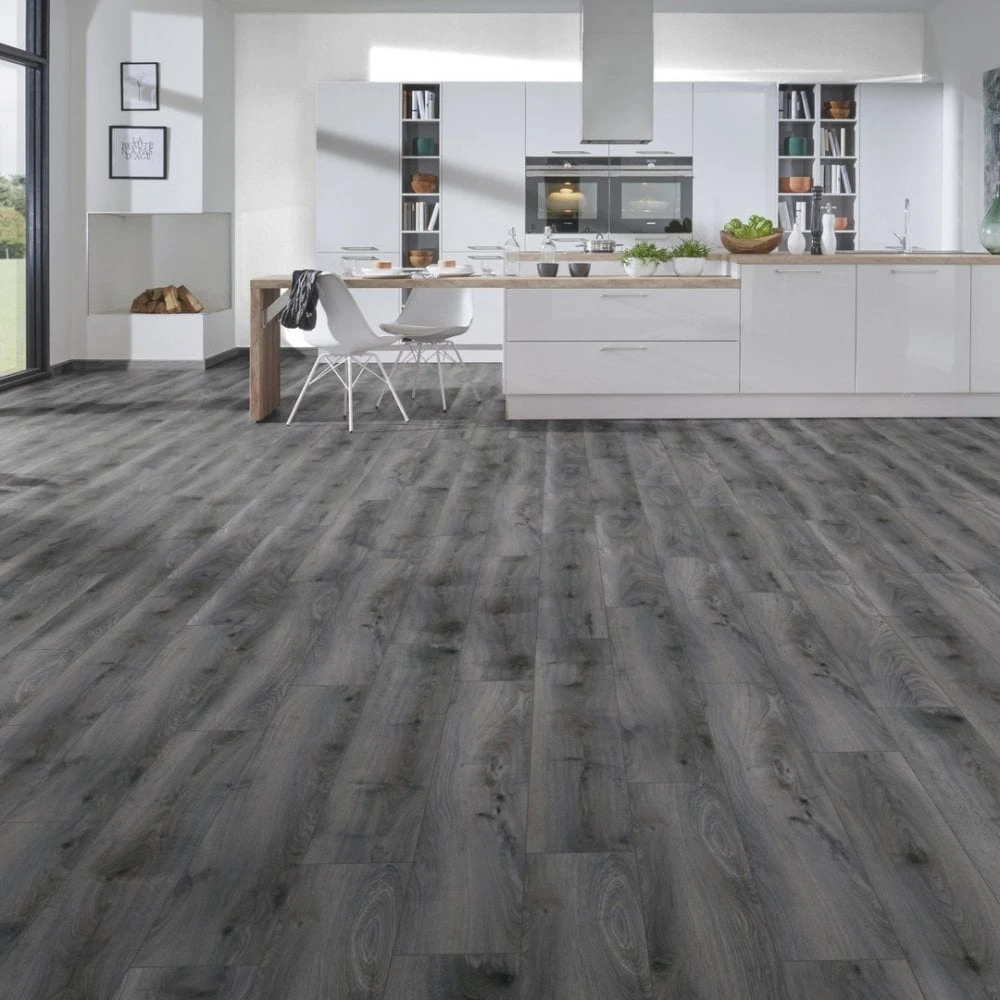 Krono Original Tomahawk Oak - Vario Supernatural 8mm Laminate Flooring (218065) - Image 4